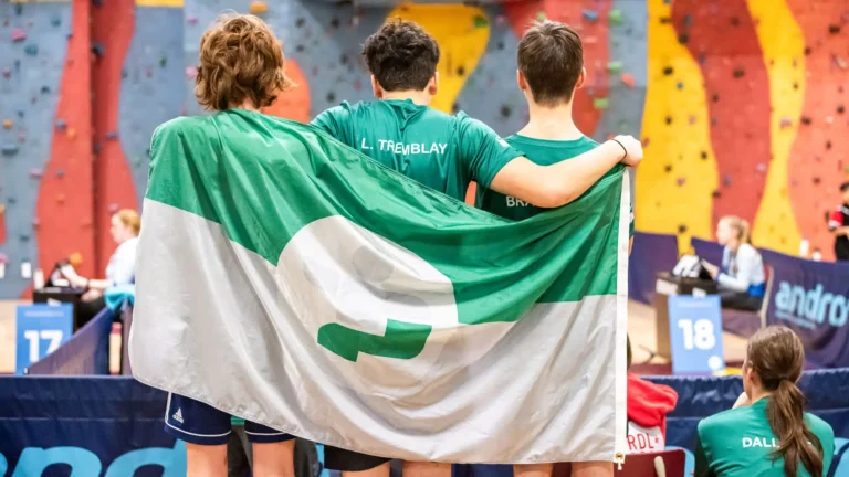 Photo-JDQ-Drapeau-Saguenay.jpg